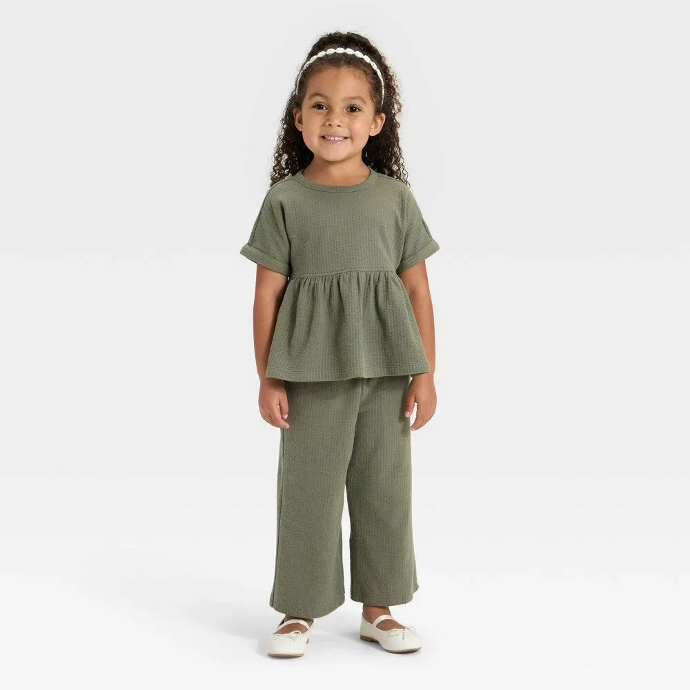 Cat & Jack Toddler Girls' Knit Shirt and Pants Set 4T